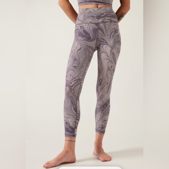 NWT Athleta Transcendent Swirl Patterned Leggings - Picture 1 of 7